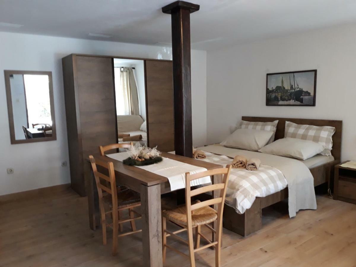 Apartments Garden Ровинь Экстерьер фото